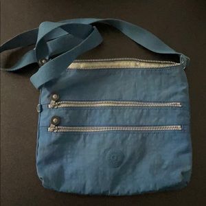 Kipling crossbody